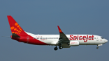 SpiceJet 737-800