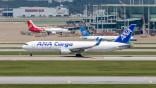 ana cargo jet 
