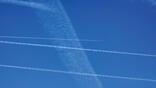 contrails