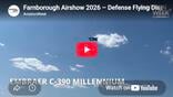 Farnborough Airshow defense flying display