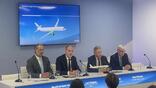 (L-R): Benoît de Saint-Exupéry, Airbus EVP Sales of the Commercial Aircraft; Lars Wagner, CEO Commercial Aircraft Airbus; SMBC Aviation Capital CEO Peter Barrett; Barry Flannery, CCO at SMBC Aviation Capital.