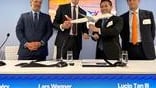 (L-R): Benoît de Saint-Exupéry, Airbus EVP Sales of the Commercial Aircraft; Lars Wagner, CEO Commercial Aircraft Airbus; Lucio Tan III, CEO of PAL Holdings; Richard Nuttall, President of Philippine Airlines.