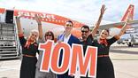easyJet crew at Birmingham Airport 
