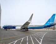 Boeing 737 MAX 10