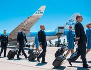 KLM pilots and flight attendants