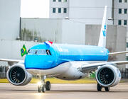 KLM cityhopper E195-E2