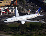 United Airlines Boeing 787-9