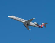 Mesa Airlines American Eagle CRJ-700