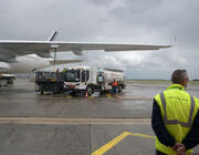 refueling with SAF at CDG