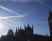 contrails Big Ben