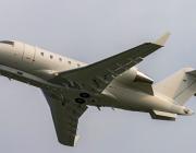 A Challenger 600 carrying the U.S. Army’s SS-4000 payload