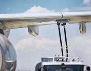 airplane refueling