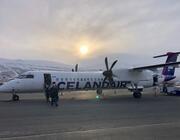 Icelandair Dash 8 in winter