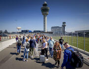 Schiphol queues