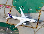 LATAM airlines 787 Dreamliner