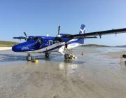 Loganair Twin Otter in Barra