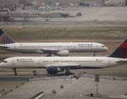Delta Air Lines United Airlines aircraft