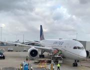 United Airlines 787