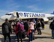 Ryanair jet at fez airport