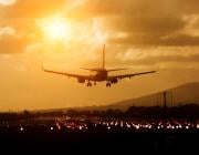 airliner landing in Cape Town