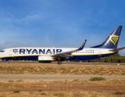 Ryanair 737-800