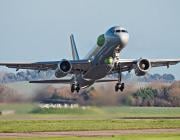 757 taking off