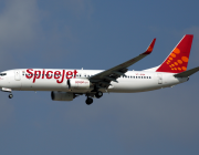 SpiceJet 737-800