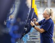  Final assembly, Z110i economy class seats