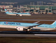 Korean Air 787-9 at Incheon airport