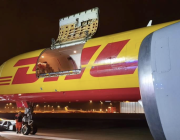 DHL aicraft