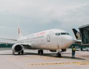 china eastern jet at changi