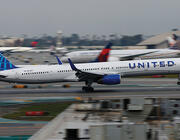 United Airlines Boeing 757
