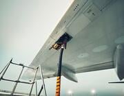 fueling of jet 