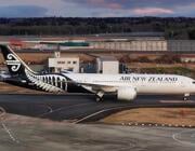 air new zealand aircraft on runway