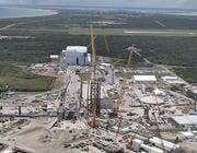 construction cranes at Blue Origin lauchpad