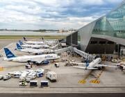 JetBlue aircraft at LaGuardia