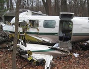 Piper PA-31-350 Navajo Chieftain crash near Riverwoods, Illinois