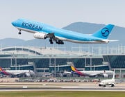 Korean Air Boeing 747 taking off with new livery